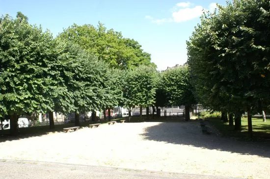 Jardin du Monument aux Meres Francaises