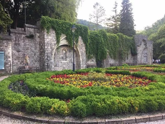 Parks & Nature