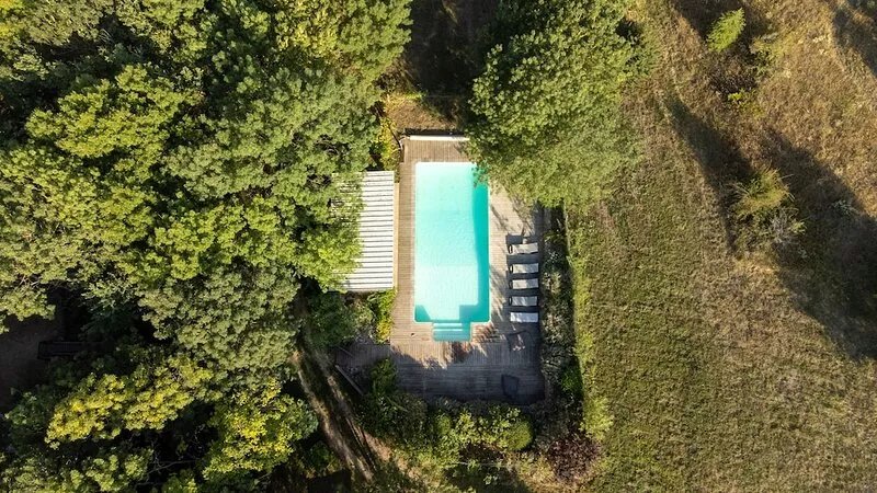 Jacuzzi, sauna and healthy food in a former sheepfold
