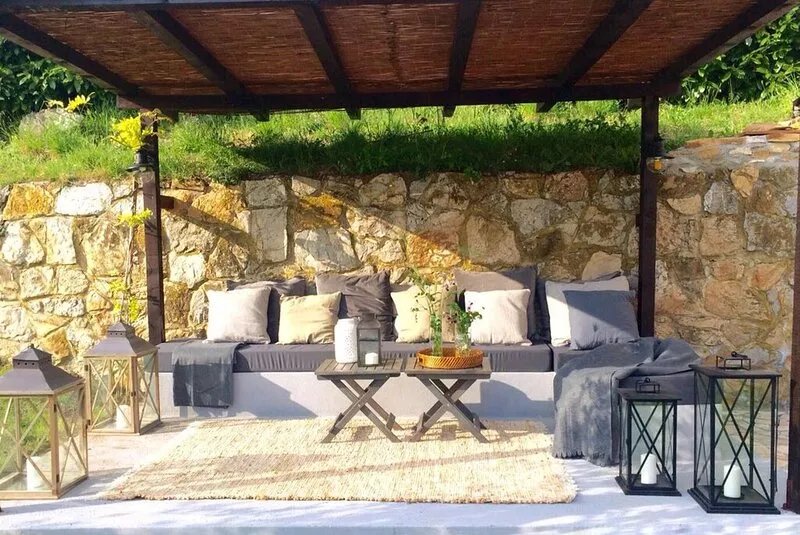 Luxury Villa with Views of Lake Bracciano, Available During Holidays
