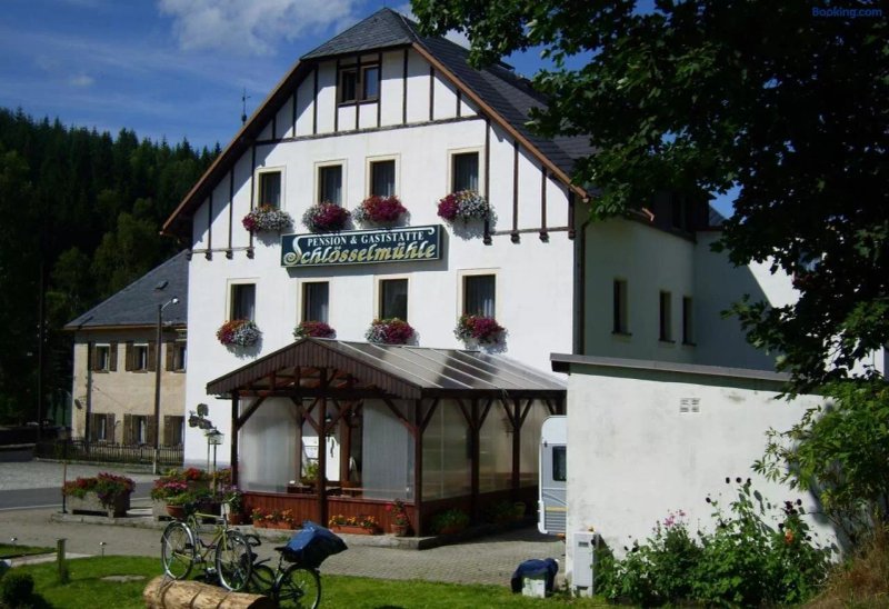 Pension und Gaststatte Schlosselmuhle
