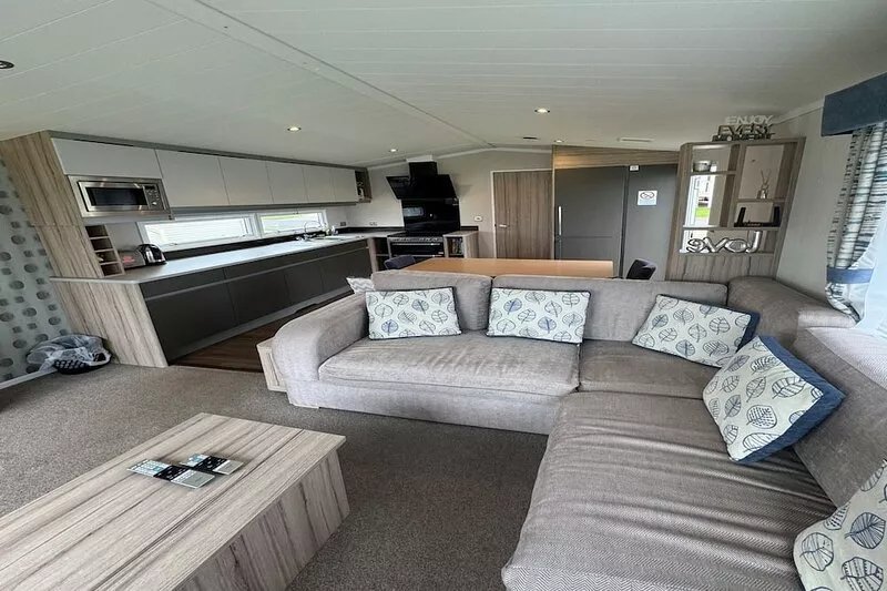 Lovely 2-Bed Caravan in Prestonpans