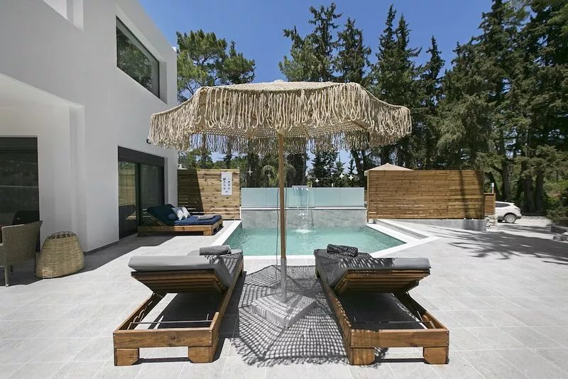 Modern Villa in the midst of a beautiful and quiet forest