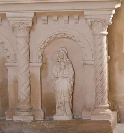 L'eglise Notre-Dame de Lancharre