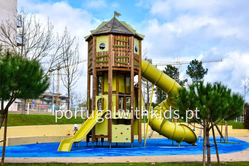 Parque Infantil Da Quinta Da Portela