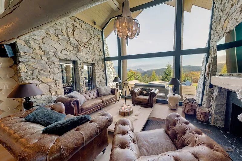 A pleasant nature, wonderful views and a touch of luxury
