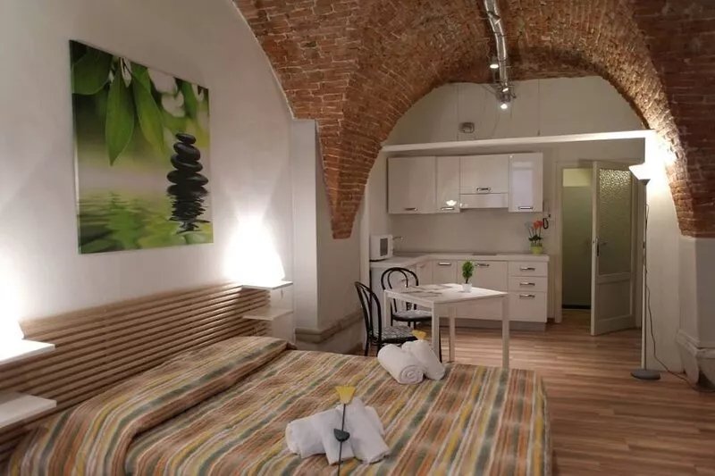 LE VOLTE - Romantic studio in the historical center with AC&Wifi