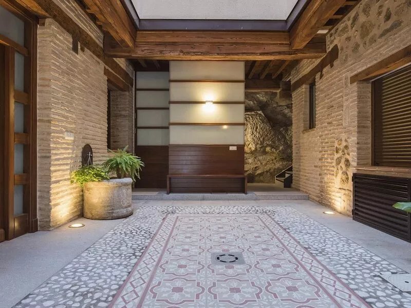 San Cipriano. Apartment with garage included