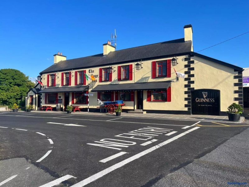 The Village Inn