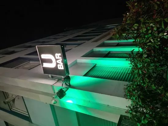 U Bar