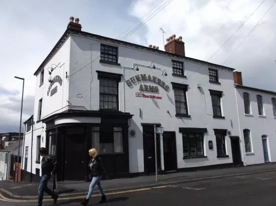 Gunmakers Arms