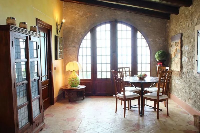 BEAUTIFUL VILLA with SWIMMING POOL for EXCLUSIVE use, relax a few km from the