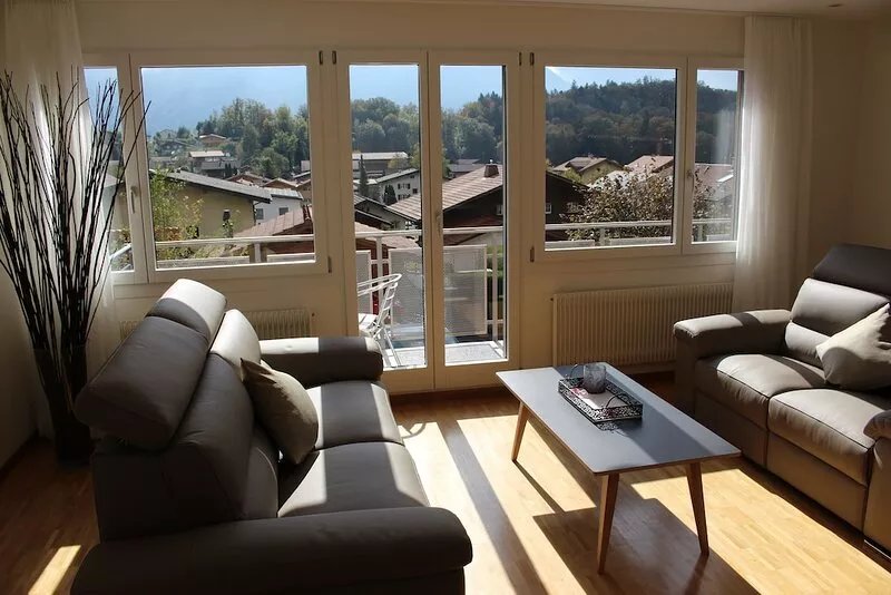 Holiday home with panoramic mountain views (4P)