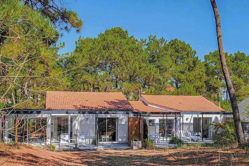 Stunning home in La Faute sur Mer