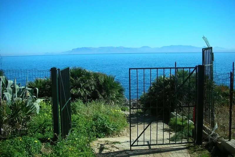 VILLA BREATHTAKING VIEWS DIRECT SEA ACCESS NEAR ZINGAR RESERVE Wi-Fi free