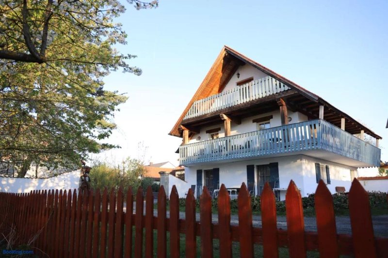 Gastehaus Roensch