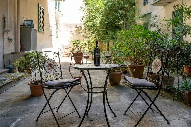 Sweet Home Campuccio, 2 double bedrooms in San Frediano, Florence