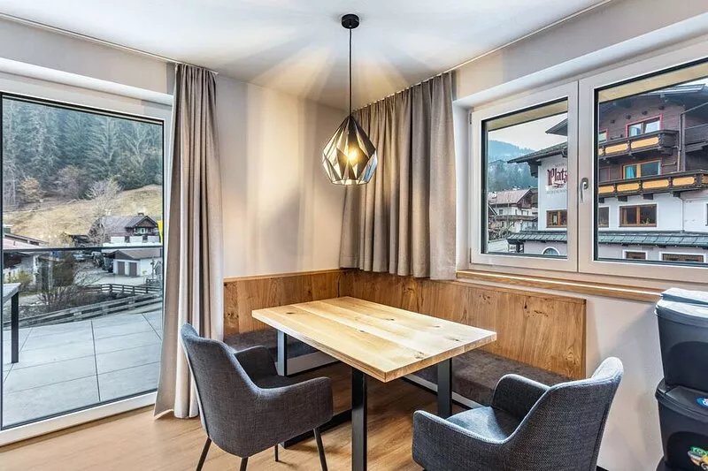 Apartment 'Luisalle Top 4' with Mountain View, Balcony and Wi-Fi