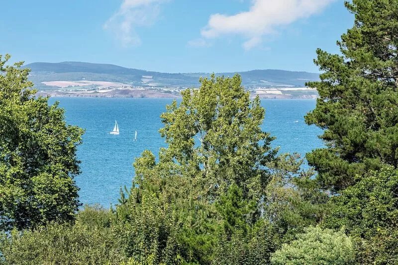 New luxury villa, sea view & thalassotherapy nearby