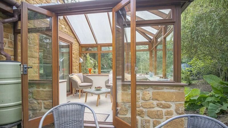 Copperstones, is in quiet idyllic location amid rolling hills in the Cotswolds