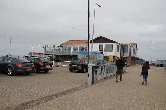 Holwerd, Veer Heen En Weer