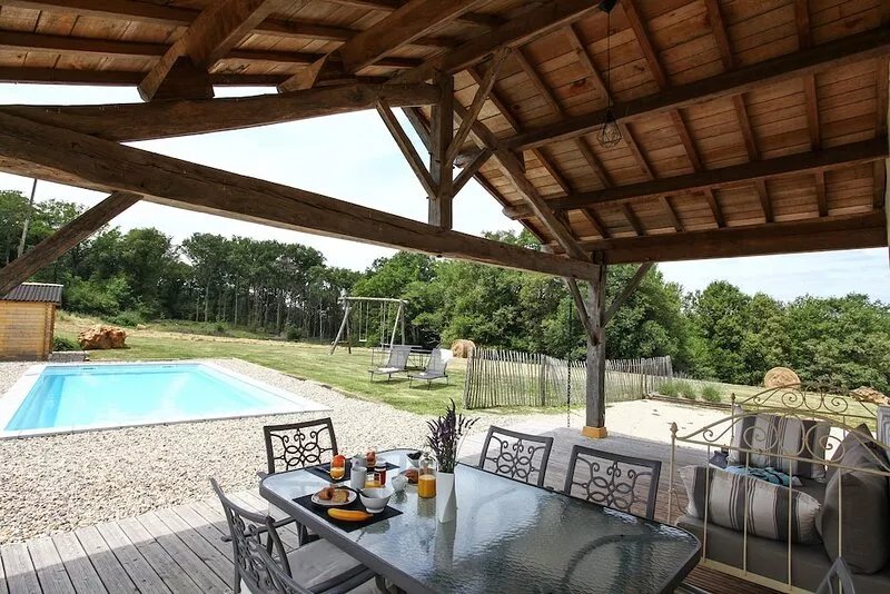 Detached House with Private Pool in the Country in Monpazier, Périgord