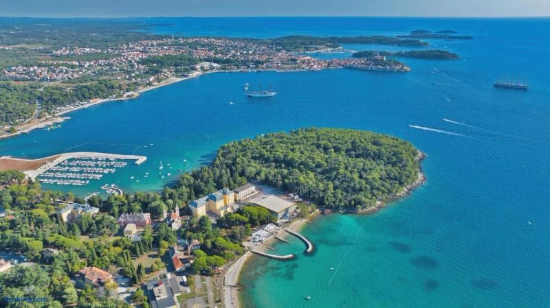 Villa Aurum Health & Climatotherapy Center