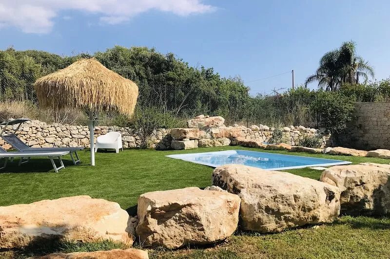 Single villa with private pool and lovely sea view