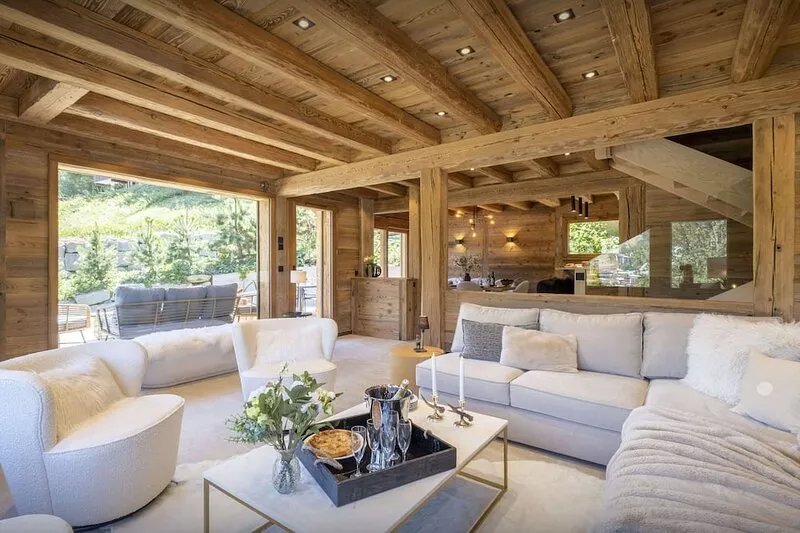 Chalet Tinatha - family holiday La Clusaz, hot tub & view - OVO Network