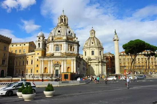 Chiesa del Santissimo Nome di Maria al Foro Traiano