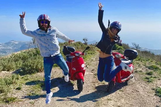 Il Rosso Vespa Tour