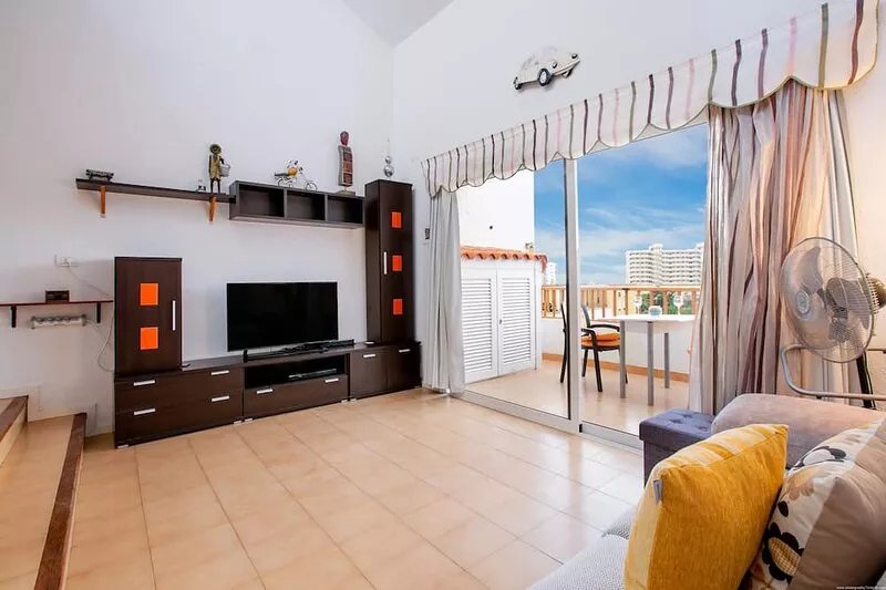One-bedroom Penthouse Apartment With Terrace, Pool and Partial Sea Views