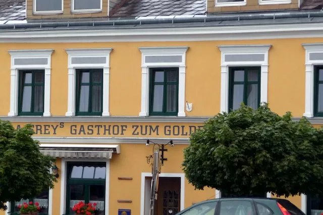 Frey's Gasthof  Zum Goldenen Lowen