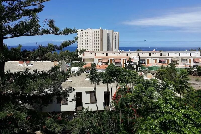 Apartment Jacaranda with pool, only some meters to beach and sea, wifi, SAT-TV