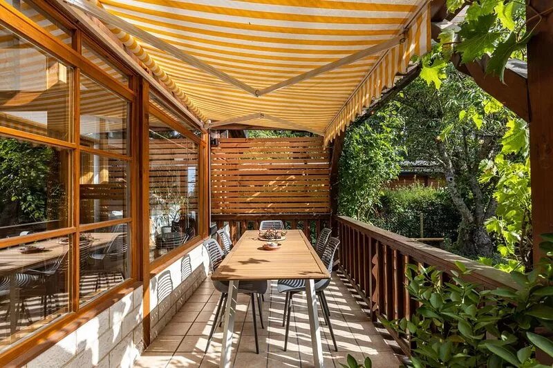 Holiday Home 'La Casa Holzwiesen' with Private Terrace, Private Garden and Wi-Fi