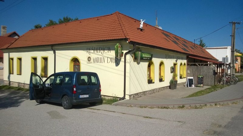 Restauracia Matuluv dvur