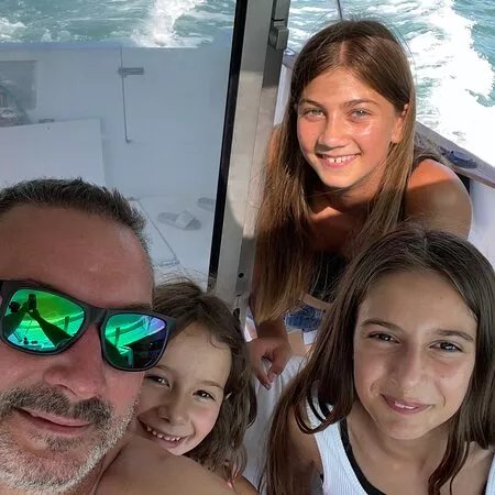 Lorena private boat tour & transfers