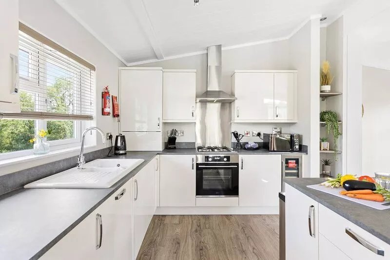 Rose Lodge, 21 Roadford Lake Lodges