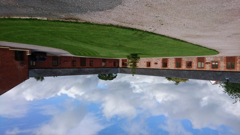 Upper House Farm Cottages