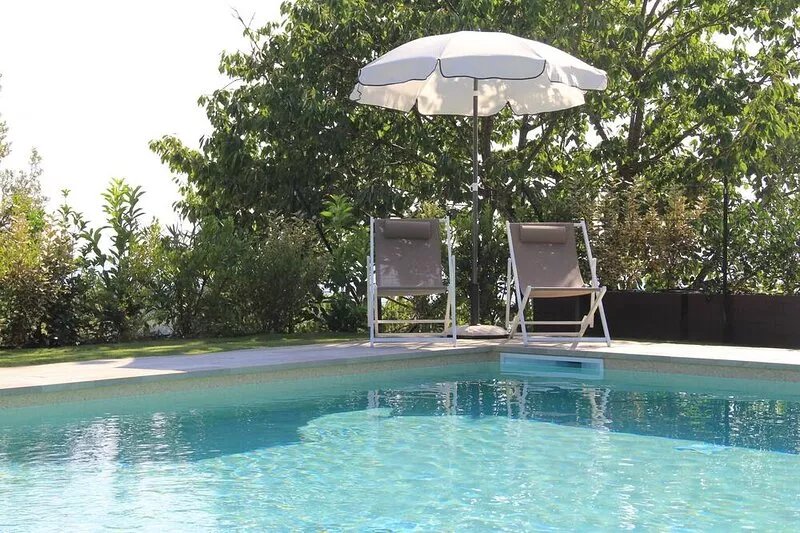Convent La Perla - a renovated old convent with swimming pool in Carrara
