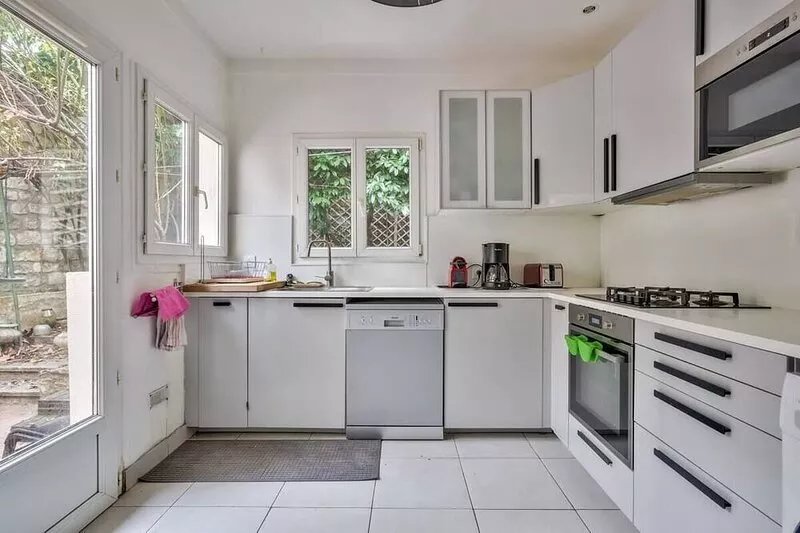 Incroyable Maison Avec Jardin Pour 10 Personnes Dans Paris!