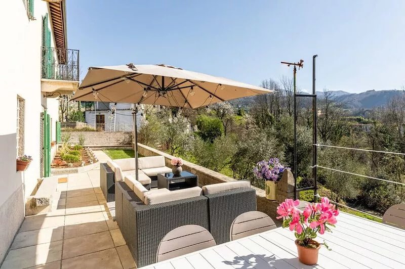 Villa Australis · * Farmhouse with views * Walk to everything
