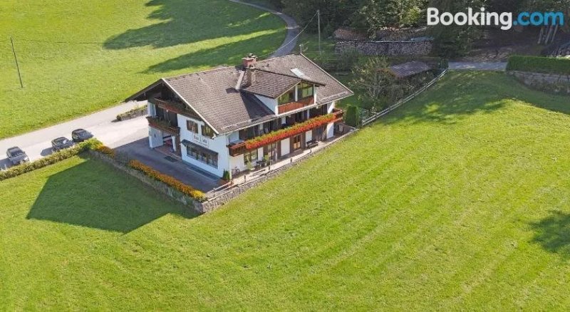 Ferienwohnungen Haus Groll