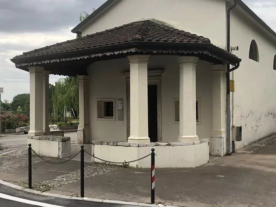 Chiesetta ( Oratorio ) Di San Rocco