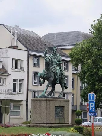 Monument a Baudouin de Constantinople
