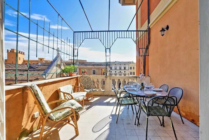 Authentic Roman - Colosseum area, Fabulous Apart, Terrace, Wifi, Aircon
