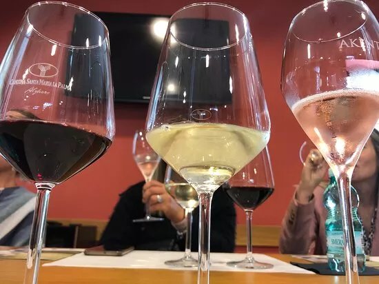 Cantina Santa Maria La Palma