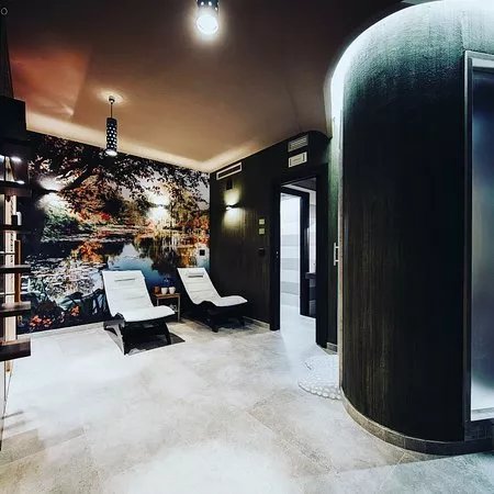 Tusiano Hairbeautyspa.concept