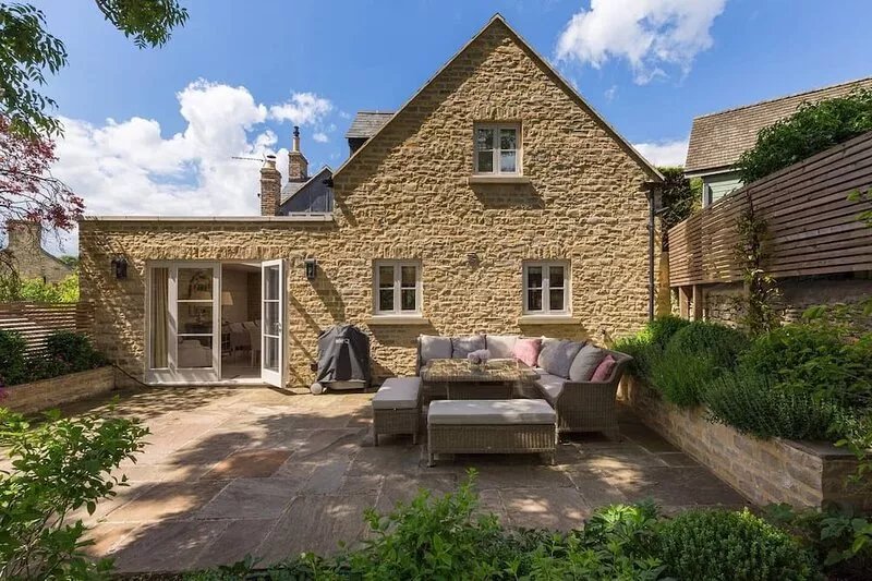 Cosy Cotswold Cottage near Blenheim Palace, Woodstock and Soho Farmhouse