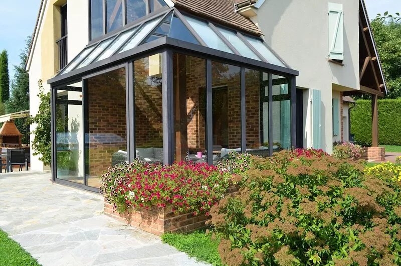 Beautiful residence in the heart of the Alpes Mancelles, swimming pool, sauna